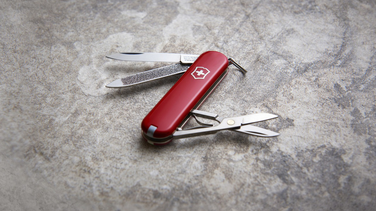 VICTORINOX 0.6223 Classic SD - klasyczny szwajcarski scyzoryk VICTORINOX 0.6223 Classic SD